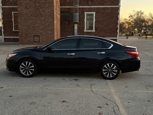 2017 Nissan Altima 2.5 SV