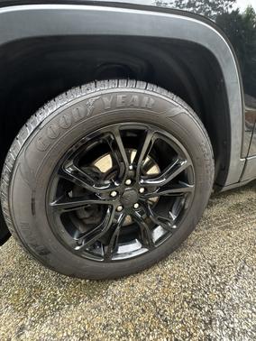 Black 2015 Jeep Cherokee Limited