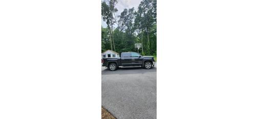 Black 2018 GMC Sierra 1500 SLT