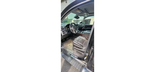 Black 2018 GMC Sierra 1500 SLT