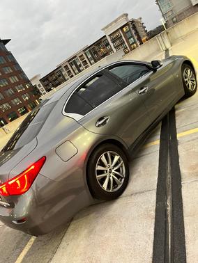 2015 INFINITI Q50 Base