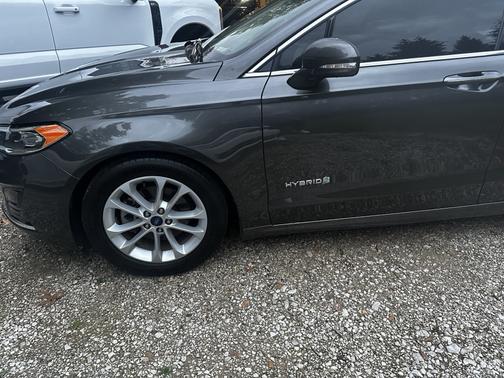 2019 Ford Fusion Hybrid SEL