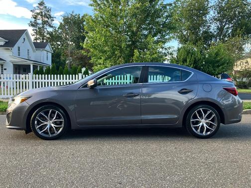 Gray 2019 Acura ILX Premium Package