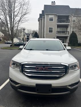 2017 GMC Acadia SLT-1