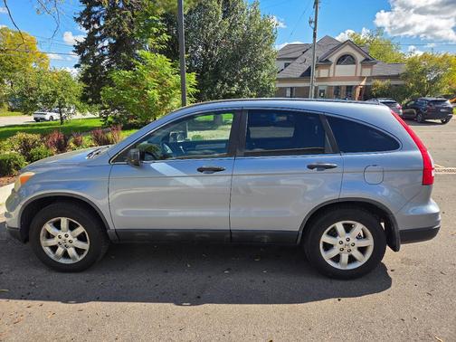 Blue 2011 Honda CR-V SE