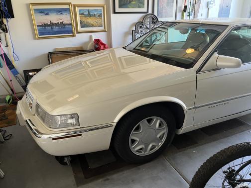 1999 Cadillac Eldorado Base