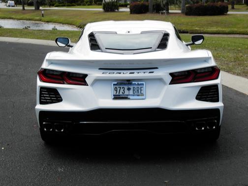 White 2025 Chevrolet Corvette Stingray w/1LT