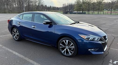 Blue 2018 Nissan Maxima 3.5 SV