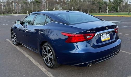 Blue 2018 Nissan Maxima 3.5 SV