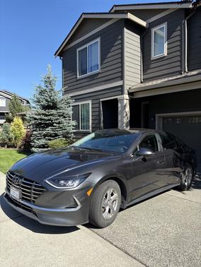 2022 Hyundai SONATA SE