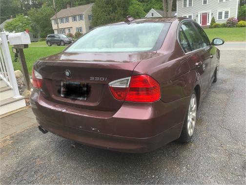 2006 BMW 330 i