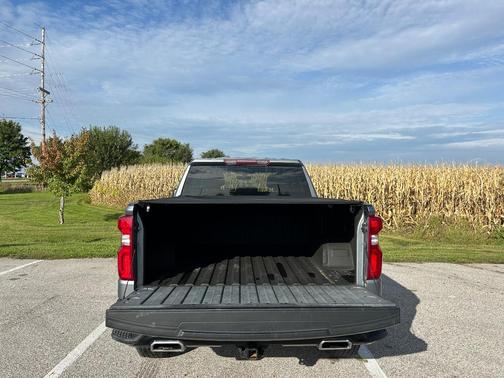 Gray 2019 Chevrolet Silverado 1500 Custom Trail Boss