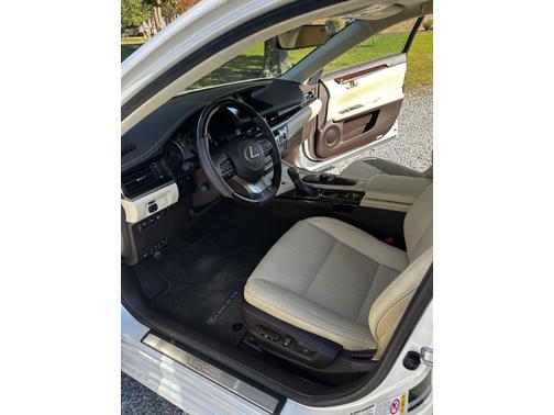 2017 Lexus ES 350 Base