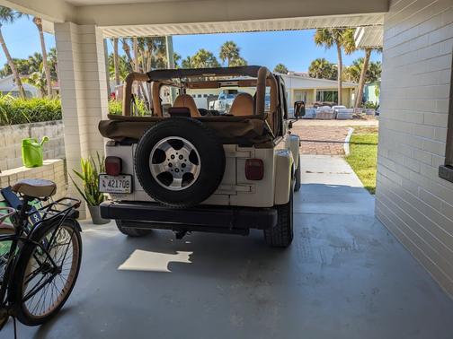 1998 Jeep Wrangler Sahara