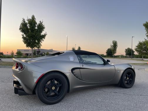 2005 Lotus Elise Base
