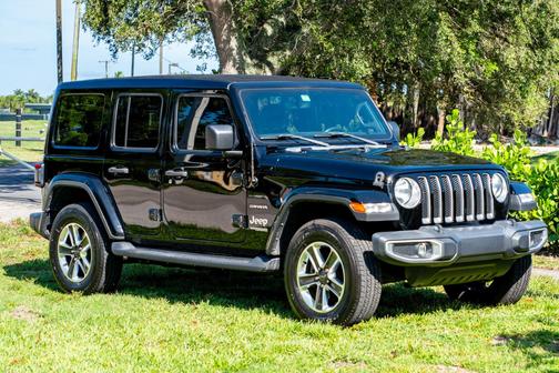 Black 2022 Jeep Wrangler Unlimited Sahara
