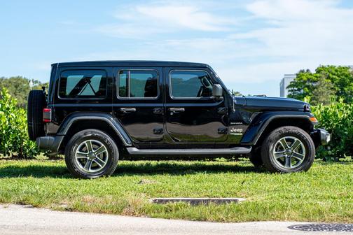 Black 2022 Jeep Wrangler Unlimited Sahara