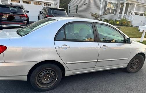 2007 Toyota Corolla LE
