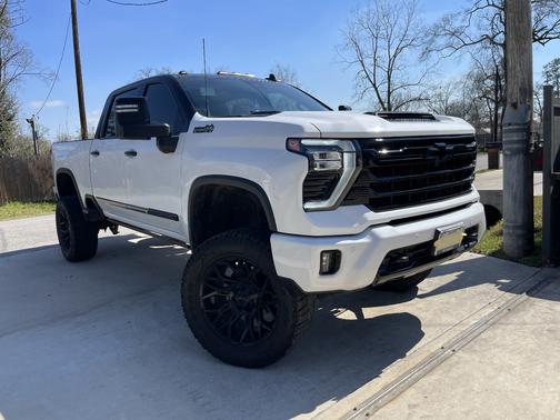 2024 Chevrolet Silverado 2500 High Country