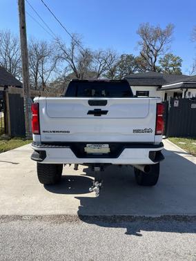 2024 Chevrolet Silverado 2500 High Country