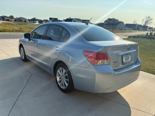 Silver 2013 Subaru Impreza 2.0i Premium