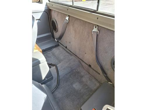 1997 Nissan Pickup Truck XE