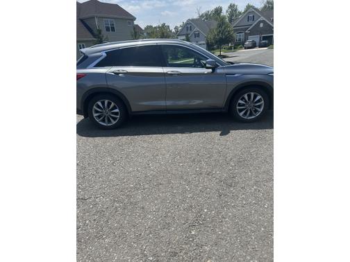 2020 INFINITI QX50 LUXE