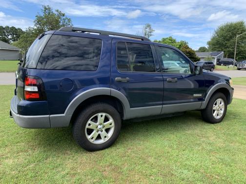 2006 Ford Explorer XLT