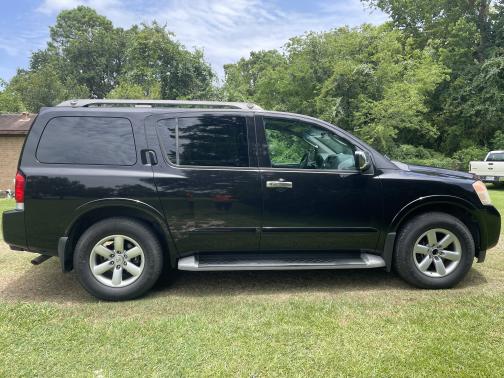 2010 Nissan Armada SE