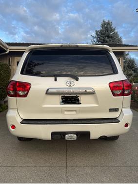 2011 Toyota Sequoia Platinum