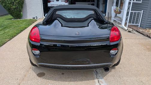 Black 2006 Pontiac Solstice Base