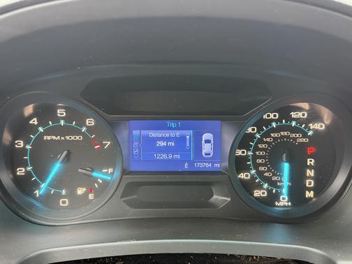 Black 2014 Ford Explorer XLT