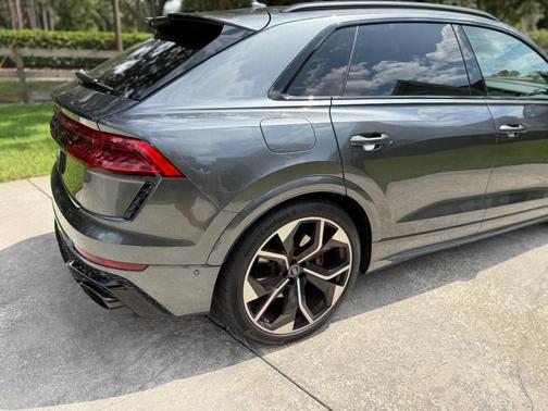 Gray 2024 Audi RS Q8 4.0T