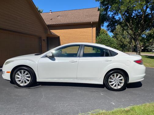 2011 Mazda Mazda6 i Touring