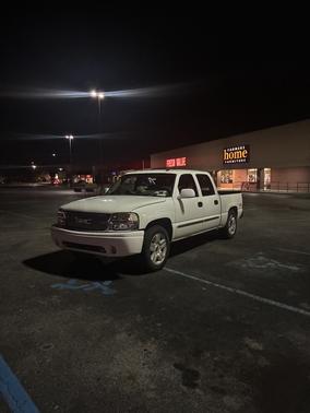 2006 GMC Sierra 1500 SLE Crew Cab