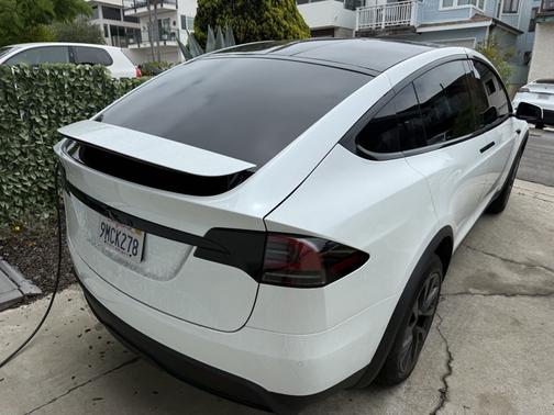 2022 Tesla Model X Long Range