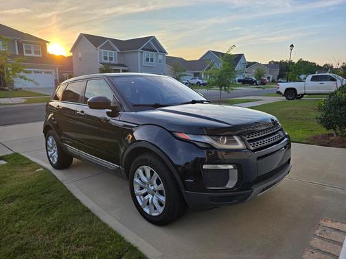 Black 2016 Land Rover Range Rover Evoque SE
