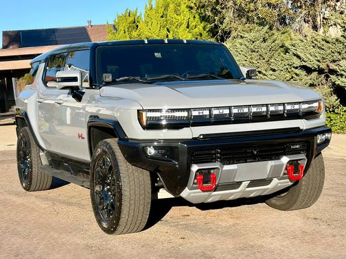 2024 GMC HUMMER EV SUV 3X