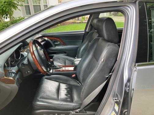 2011 Acura RL Technology