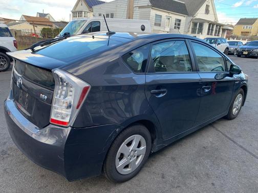 2010 Toyota Prius V