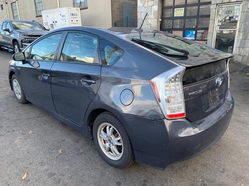 2010 Toyota Prius V