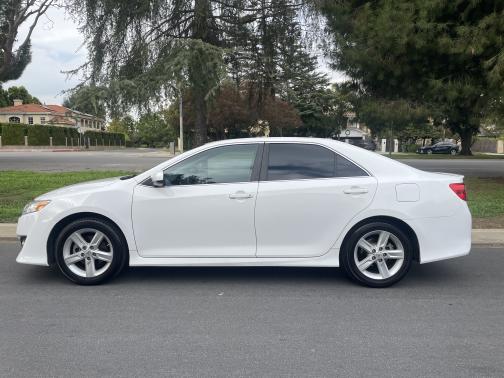 2013 Toyota Camry SE