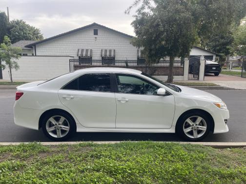 2013 Toyota Camry SE