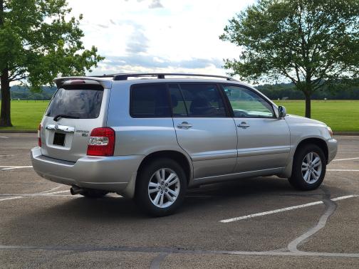 2007 Toyota Highlander Hybrid Base
