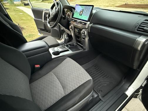 White 2023 Toyota 4Runner SR5