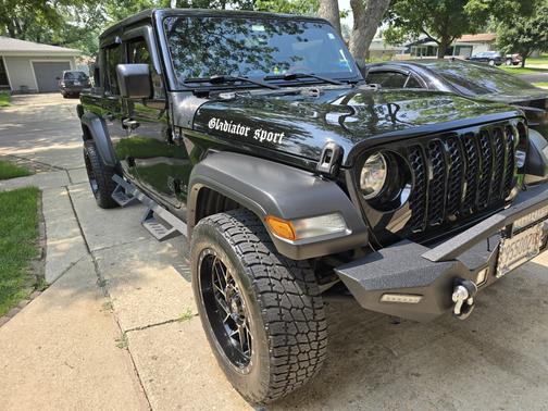 2020 Jeep Gladiator Sport S