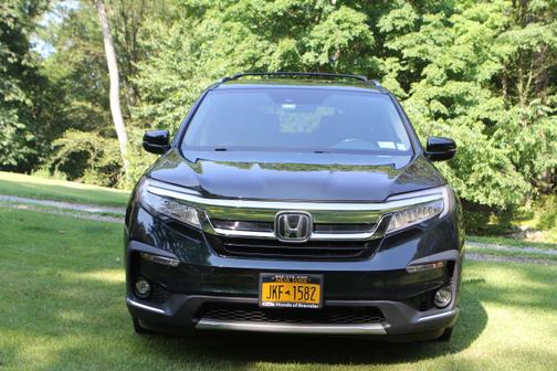2019 Honda Pilot Touring 8-Passenger
