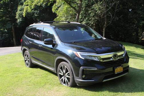 2019 Honda Pilot Touring 8-Passenger