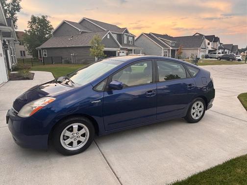 Blue 2009 Toyota Prius Standard