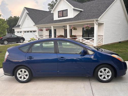 Blue 2009 Toyota Prius Standard